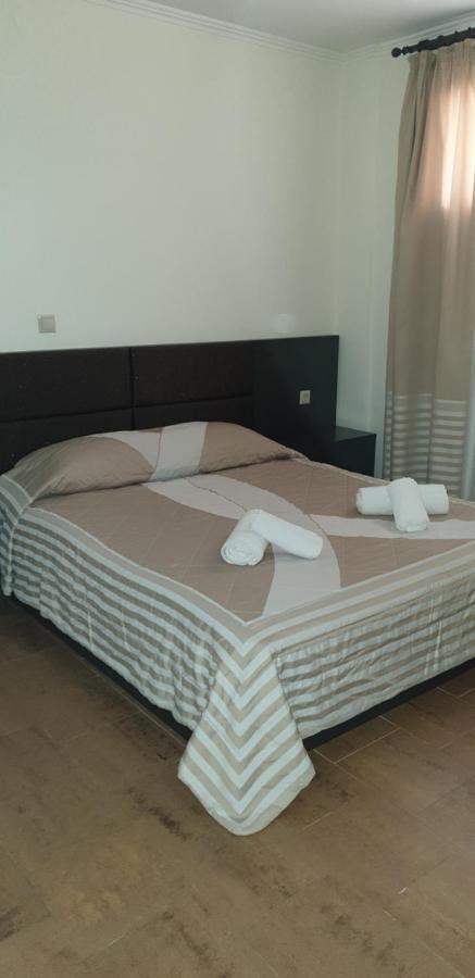 Melima Apartment Ierissos Bagian luar foto